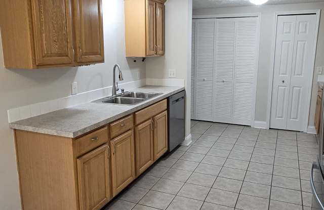 6026 E Fieldstone Hills Dr SE#2 photos photos