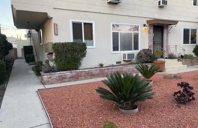 10749 Camarillo St Gallery 2