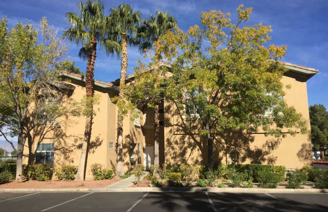 2 Bedroom Condo In Guard Gated Summerlin Community photos photos