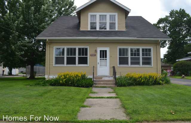 20665 Howland Avenue Gallery 2