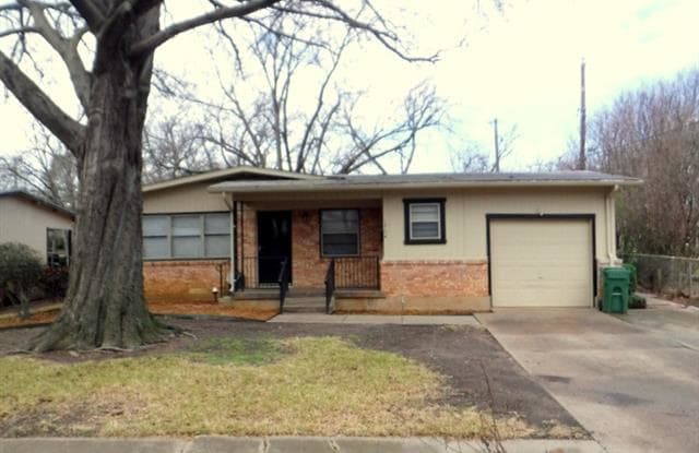 1704 Brad Drive - 1704 Brad Drive, Arlington, TX 76013