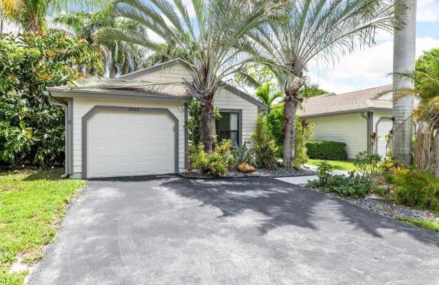 2533 Bedford Mews Drive photos photos