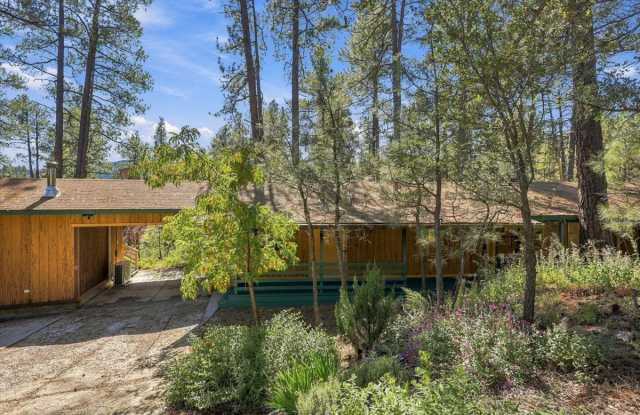 4920 South Deer Trail Gallery 1