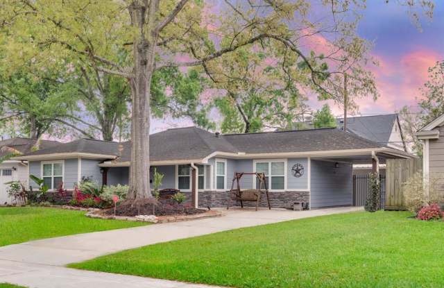 1323 Gardenia Drive Gallery 3