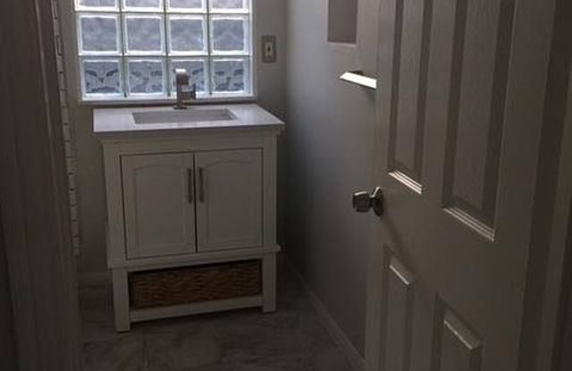 8564 Rugby Drive Gallery 2