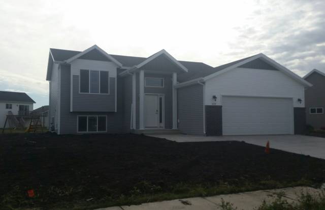 4214 15th St S photos photos
