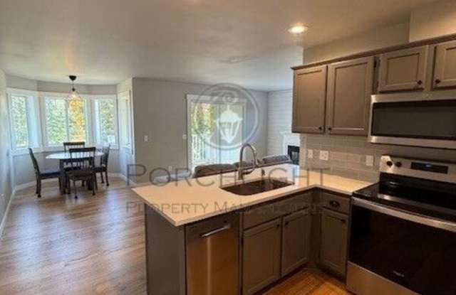 236 West Maberry Drive - 1 Gallery 2