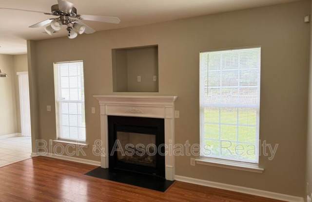 1414 Crimson Creek Drive Gallery 3