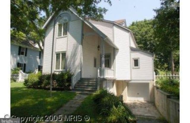 3711 KENILWORTH DRWY - 3711 Kenilworth Drive, North Chevy Chase, MD 20815