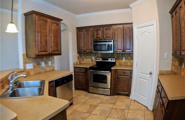 1715 Jordan Court Gallery 4