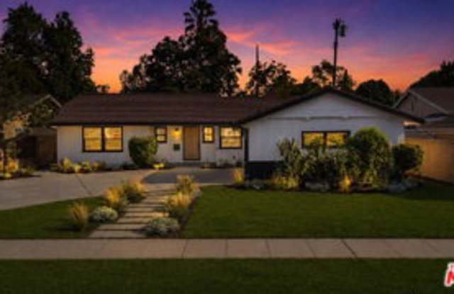 14930 Leadwell Street Gallery 1