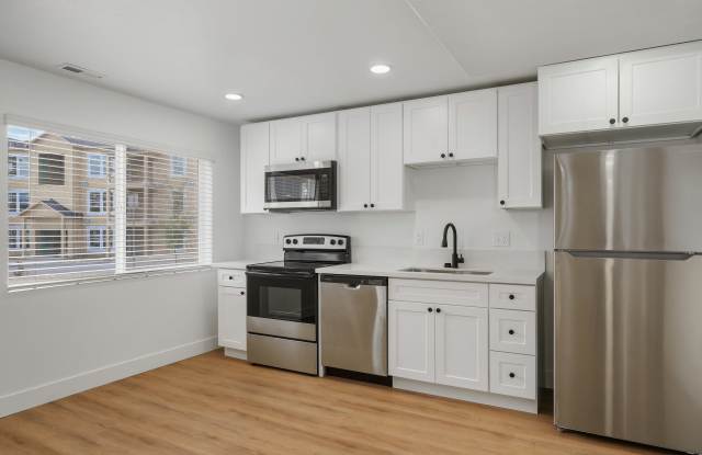 1298 Sage Dr Gallery 3