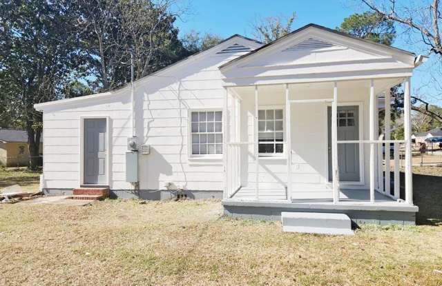 1200 W Lincoln photos photos