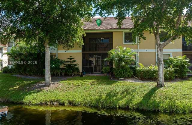 5741 Riverside Dr Gallery 4