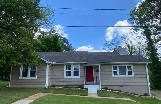 Fifeville/UVA Medical Center Area - 4BR/2BA photos photos