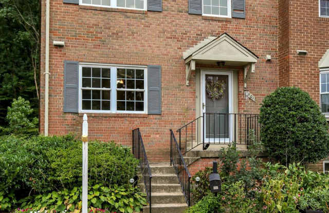 6801 PERRY PENNEY DRIVE Gallery 2