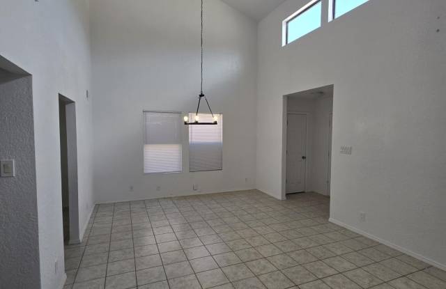5429 Overlook Drive NE Gallery 3