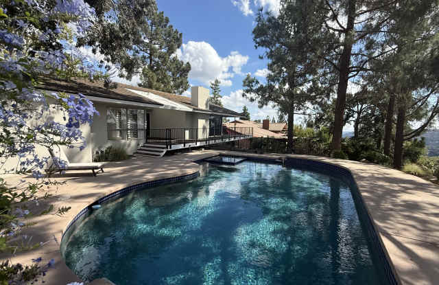 490 Starlight Crest Drive photos photos