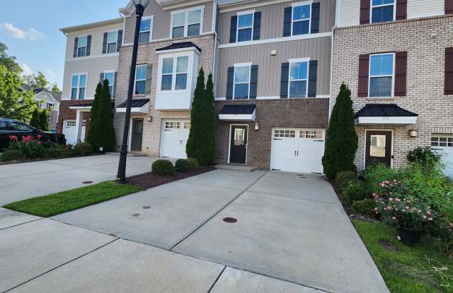 4 Bedroom Cary Townhome! Great Location, New Carpet  Paint Throughout! photos photos