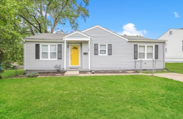 10608 East 28th Street South - 10608 East 28th Street South, Independence, MO 64052