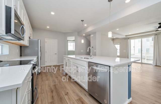1111 Highview Drive Gallery 3