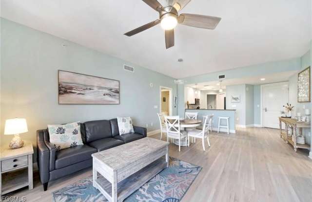 5793 Cape Harbour Drive unit: 815 - 5793 Cape Harbour Drive, Cape Coral, FL 33914