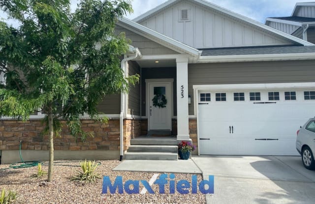 523 W Fox Chase Drive - 523 West Fox Chase Drive, Draper, UT 84020