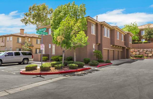 Gorgeous 2 bedroom condo with a garage photos photos