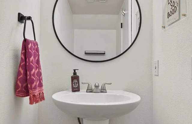 8974 Aberdare St photos photos