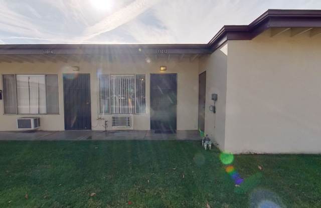 1 Bedroom, 1 Bathroom Apartment w/Garage! - 11012 Paloma Avenue, Garden Grove, CA 92843