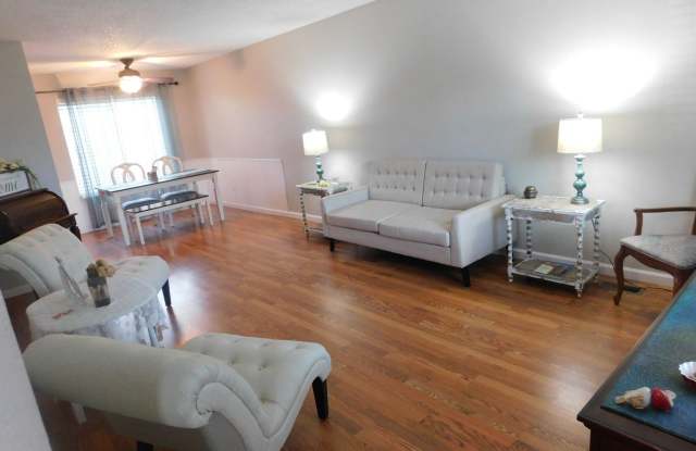 2843 Oxford Avenue #D Gallery 2
