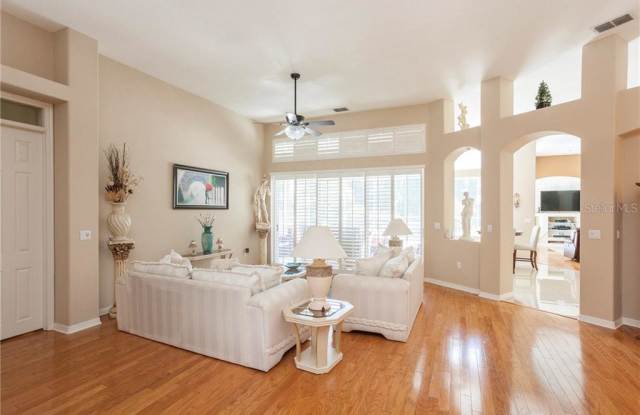 3502 OLD COURSE LANE Gallery 3