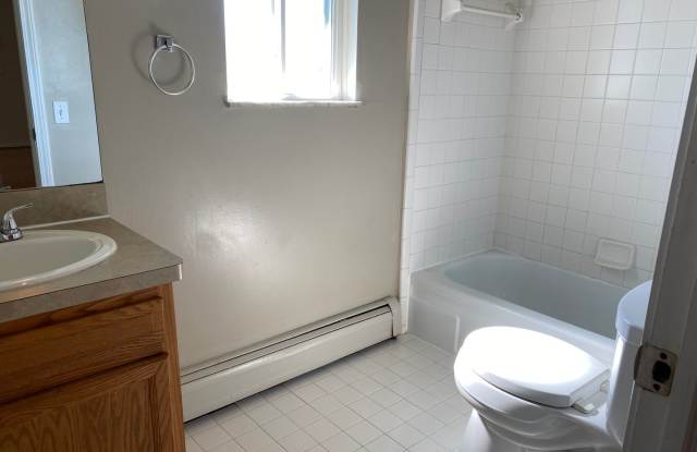 2 Bedroom Condo in Clinton Township photos photos
