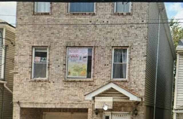 93 WESTERN AVE photos photos