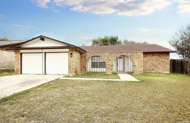 Updated 3-Bedroom Home In NISD Gallery 1