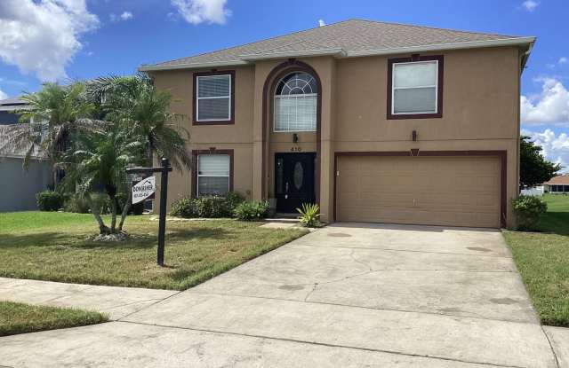 Sanford two story home Gallery 1