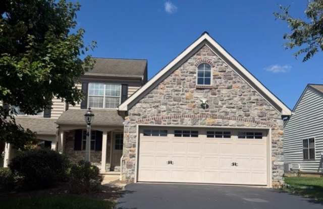 Beautiful Modern 3br 2.5 bath w/bonus room Gallery 1