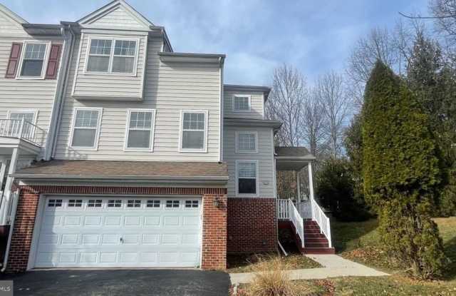 120 ELIZABETH COURT - 120 Elizabeth Court, Chester County, PA 19355