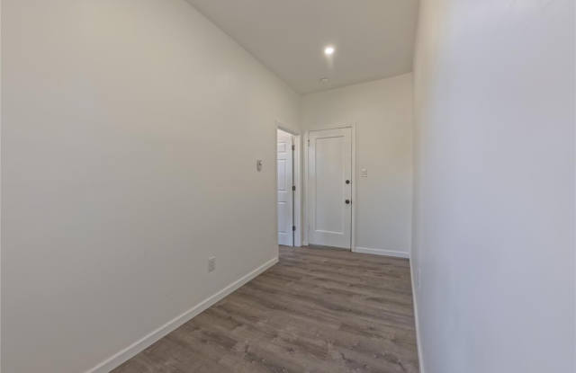 858 E 230th Street Gallery 2