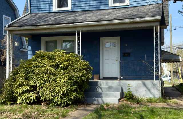 Charming 3 Bedroom/ 1 Bathroom Home in Dundalk, MD! photos photos