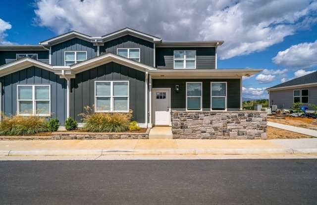 1520 CROWNPOINT DR photos photos