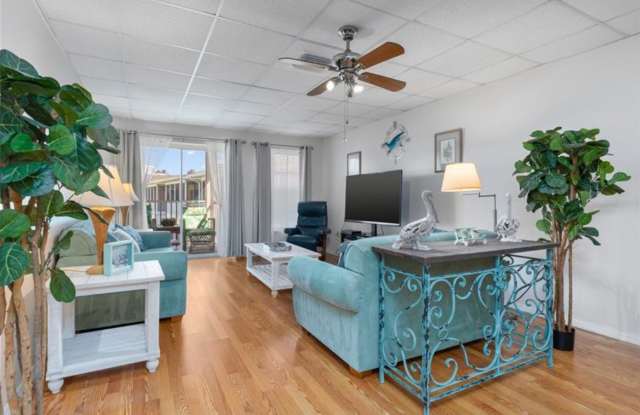 3136 Harbor Boulevard photos photos