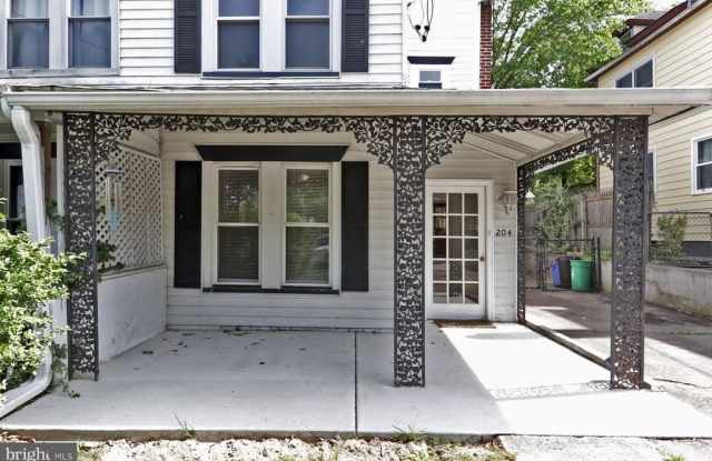 204 LAKEVIEW AVENUE photos photos