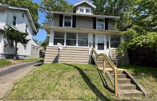 1155 Big Falls Ave photos photos