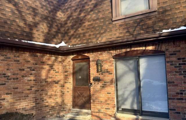 5065 N Crooks Road unit: 52 photos photos