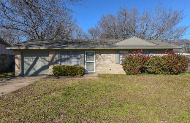 3304 Star-House - 3304 Star Street, Greenville, TX 75402