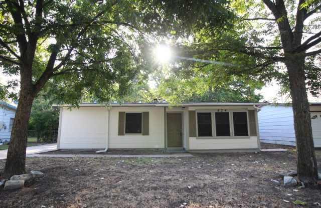 824 Grande Dr - 824 Grande Drive, Mesquite, TX 75149
