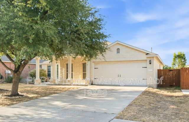 3232 Clinton Pl Gallery 1