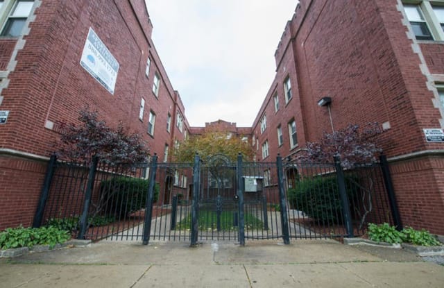 6700 S Indiana Avenue photos photos