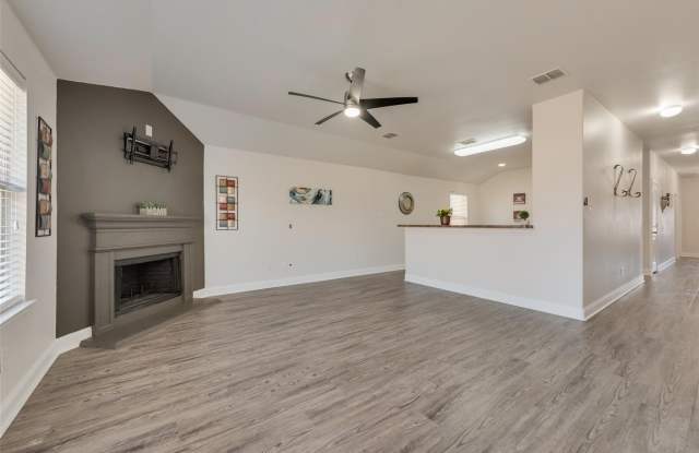 12310 Orloff Drive Gallery 3